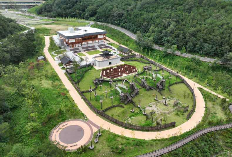 Korean Cultural Theme Park Sanseong Village